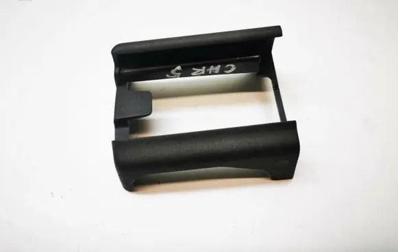 Chrysler 300 - 300C Front driver seat rail trim 608996