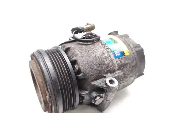 Opel Astra H Air conditioning (A/C) compressor (pump) 13124749