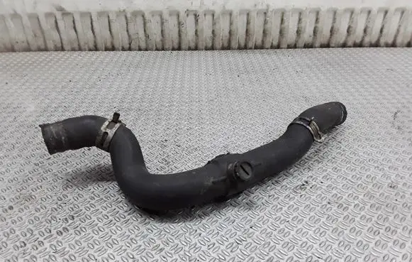 Renault Trafic II (X83) Engine coolant pipe/hose