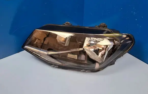Volkswagen Caddy Headlight/headlamp 2K1941015B 1ED01228601