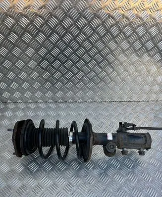 Lexus CT 200H Front shock absorber/damper 48510 121023 126103