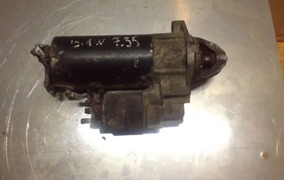 BMW 7 E38 Starter motor 0001110072 1729981 6653108231