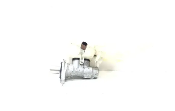 Peugeot 207 Master brake cylinder 32069745