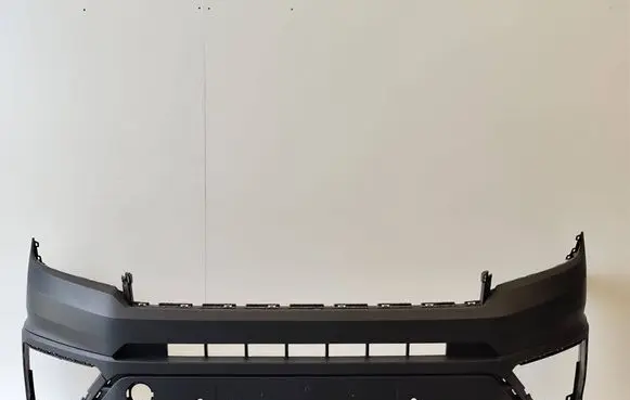 Volkswagen Crafter Front bumper 7C0807221B