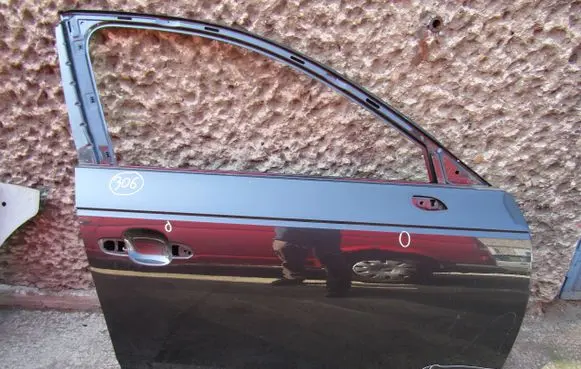 Audi A4 S4 B9 Front door 8W0831052