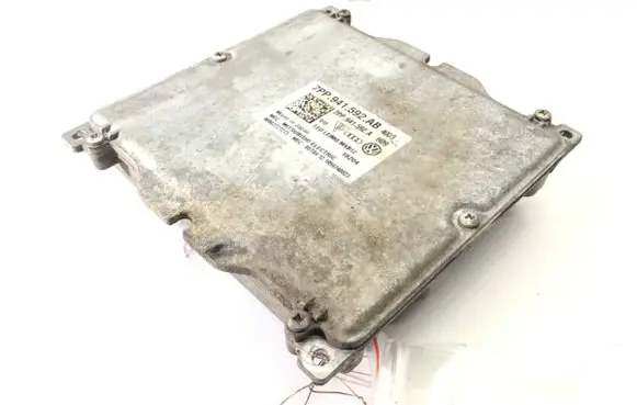 Audi A8 S8 D5 Voltage converter/converter module 7PP941592AB