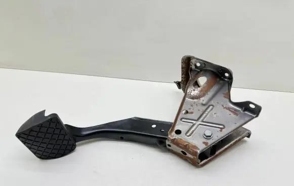 Volkswagen Golf VI Brake pedal 1K1721117H