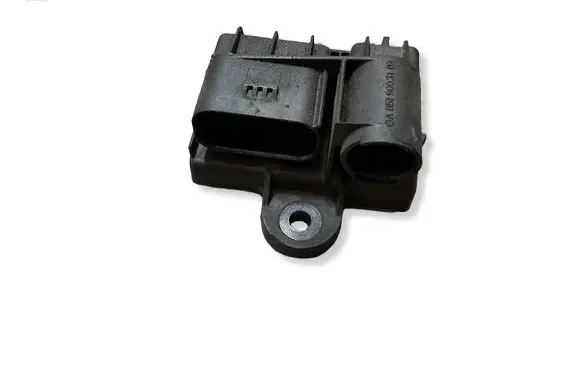 Mercedes-Benz Sprinter W906 Glow plug pre-heat relay A6519003103 51299070D 1903000391918