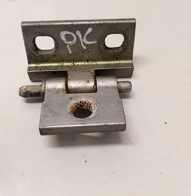 Volvo V70 Front door upper hinge 