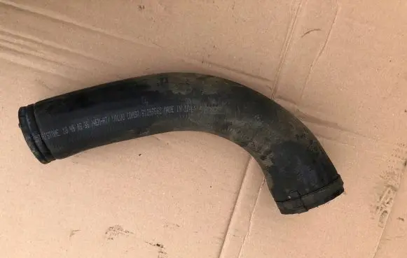 Volvo V60 Intercooler hose/pipe 31293562