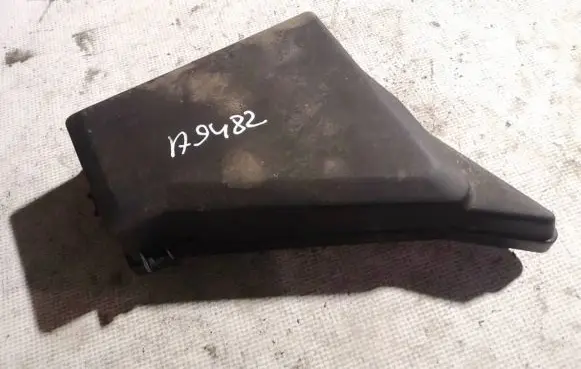 Subaru Legacy Fuse box cover mb502000b