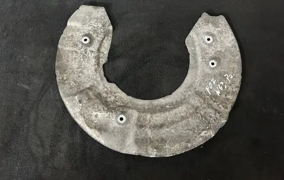 BMW 5 GT F07 Front brake disc dust cover plate 