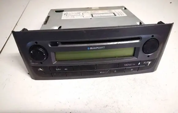 Radio/CD/DVD/GPS head unit