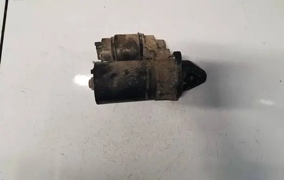 Opel Corsa D Starter motor 0001107408