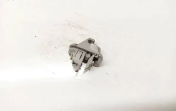 Volvo S60 Sun visor clip/hook/bracket 3572