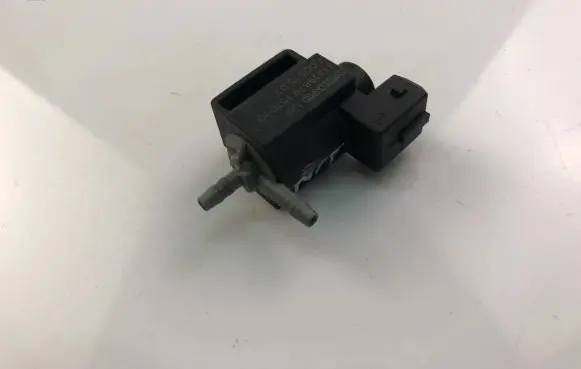 Volvo XC60 Turbo solenoid valve 31339879