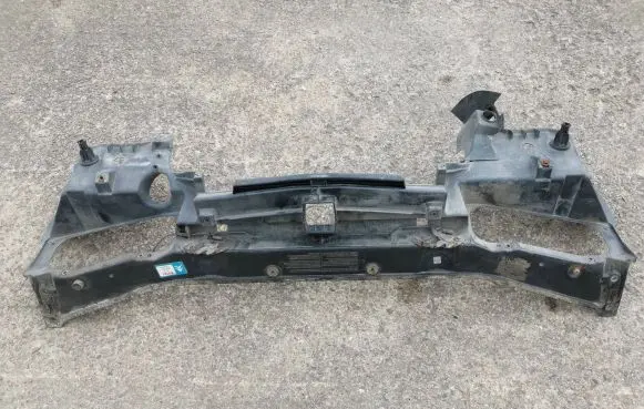 Citroen Xantia Top upper radiator support slam panel 9606938580