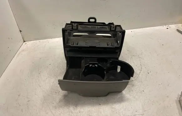 Mercedes-Benz Sprinter W901 W902 W903 W904 Cup holder A9066800558 9068100028 A9068100028