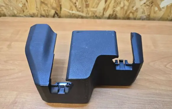 Volvo XC90 Rear seat rail trim cover 30615899
