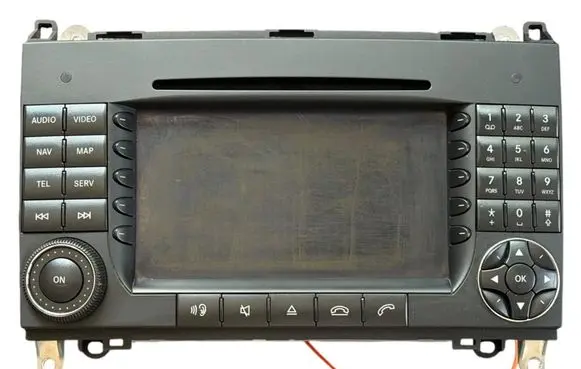 Mercedes-Benz B W245 Radio/CD/DVD/GPS head unit A1698205189