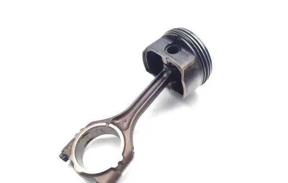 Dodge Caliber Piston with connecting rod ECN