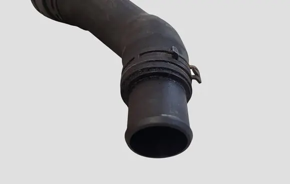 Jaguar XF X250 Engine coolant pipe/hose 9X238D033AB
