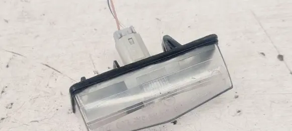 Lexus CT 200H Number plate light E130551 A045053