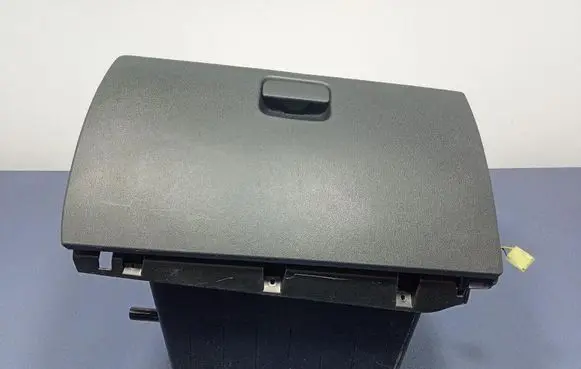 Hyundai ix20 Glove box 845101P301EQ