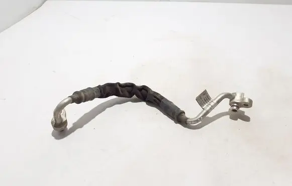 Porsche Macan (95B) Air conditioning (A/C) pipe/hose 95B816720D