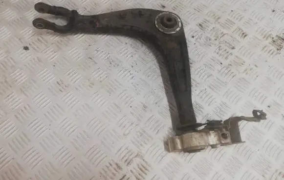 Peugeot 208 Front control arm