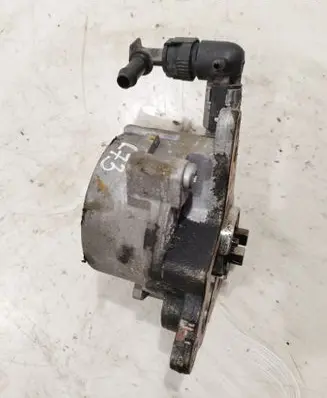 Nissan X-Trail T31 Vacuum pump D169MK 8200472458