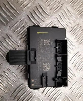 Skoda Superb B8 (3V) Door control unit/module 5Q4959595N