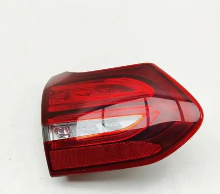 Mercedes-Benz C W205 Tailgate rear/tail lights A2059061503