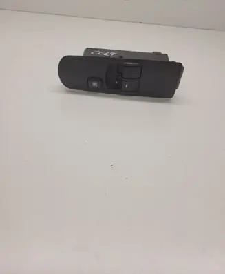 Mitsubishi Colt Electric window control switch 8608A179 C8DD463M