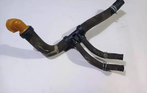 Ford Expedition Engine coolant pipe/hose 8B273-ED