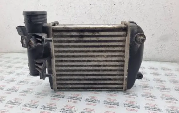 Audi A6 S6 C6 4F Intercooler radiator 4F0145805E