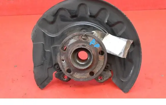 Skoda Fabia Mk3 (NJ) Front wheel hub spindle knuckle 