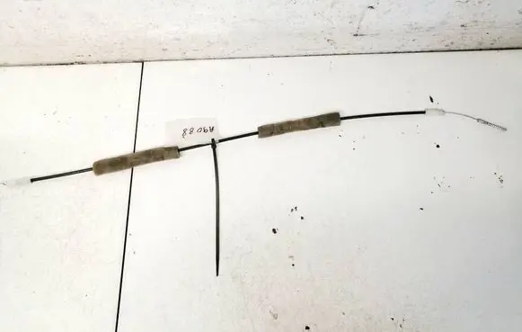Handbrake/parking brake wiring cable