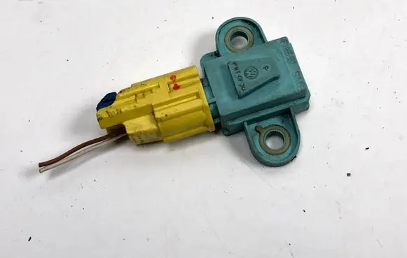 Audi A6 S6 C6 4F Airbag deployment crash/impact sensor 4F0955557