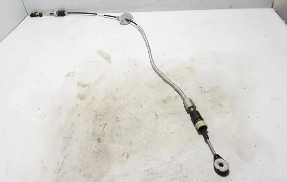 Gear shift cable linkage