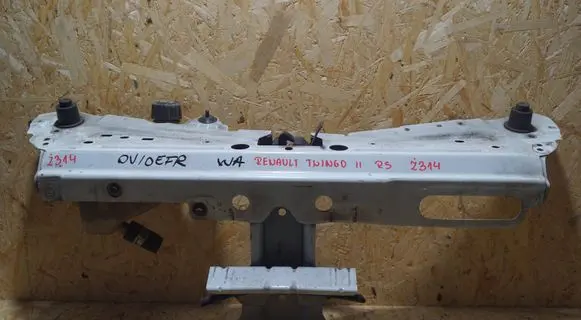 Renault Twingo II Radiator support slam panel