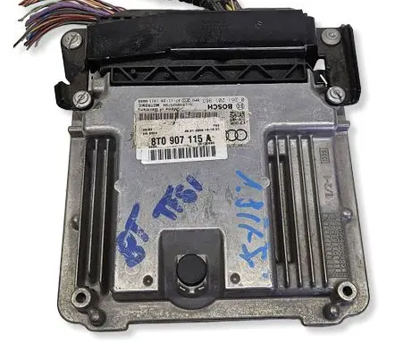 Audi A5 8T 8F Engine control unit/module 8T0907115A4CAR 8T0907115A