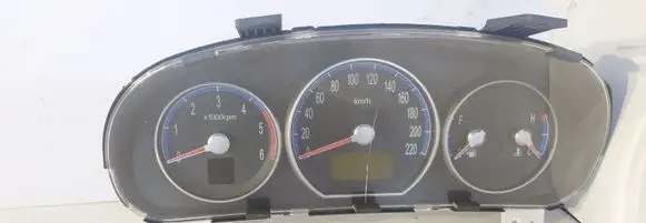 Hyundai Santa Fe Speedometer (instrument cluster) 940032B650