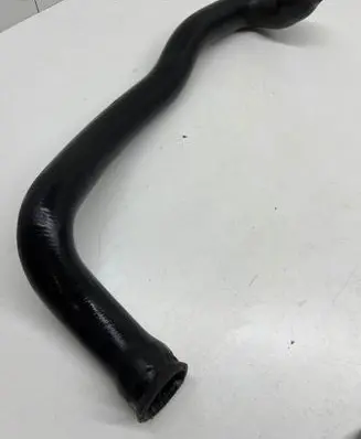 BMW 5 E28 Coolant pipe/hose 11531278925