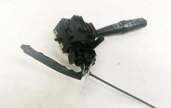 Toyota Avensis Verso Wiper control stalk 173654LH