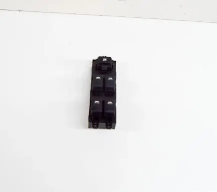 KIA Ceed Electric window control switch 93570A2000 49D4901000