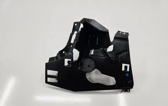 Volvo XC60 Front bumper mounting bracket 31425173