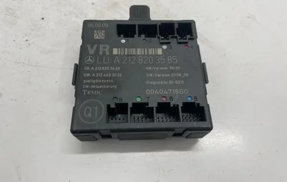 Mercedes-Benz E W212 Door control unit/module A2128203585
