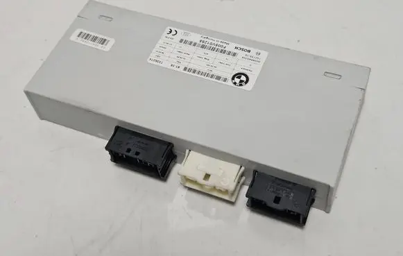 BMW X5M E70 Tailgate/trunk control unit/module 7335274 F005V01255 0038543704