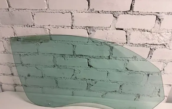 Ford Mustang V Front door window/glass (coupe) DOT287M176